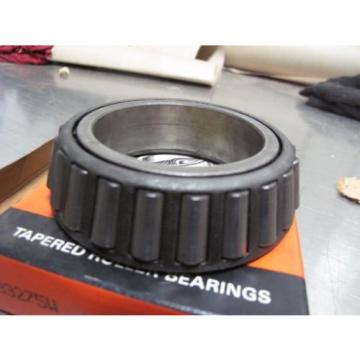  33275W TAPERED ROLLER BEARING (NIB)