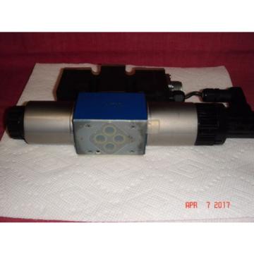 Rexroth 4WREE 6 E32-24/G24K31/A1V  Proportional Valve NEW