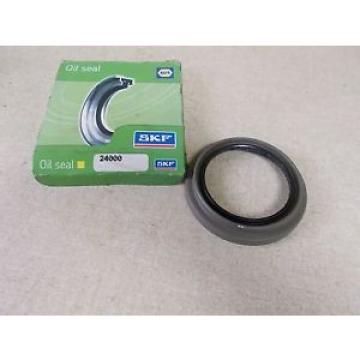 NEW SKF 24000 Rear Wheel Oil Seal  *FREE SHIPPING*