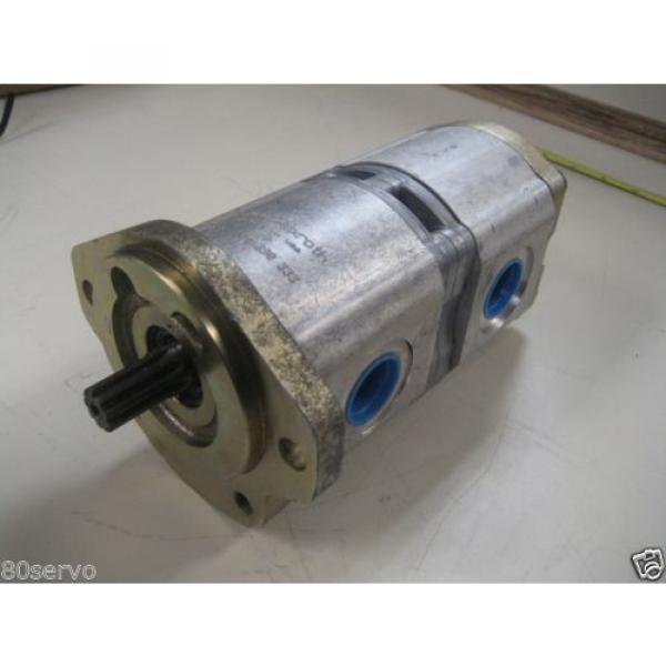 REXROTH HYDRAULIC PUMP 7878  Special Purpose Dual Outlet NEW #1 image
