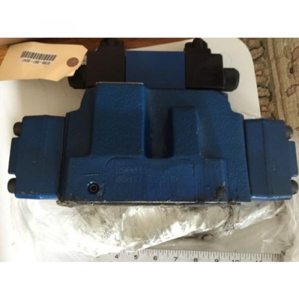 NEW REXROTH R900908786,MNR: R978916416 HYDRAULIC DIRECTIONAL CONTROL VALVE,BOXZK #3 image