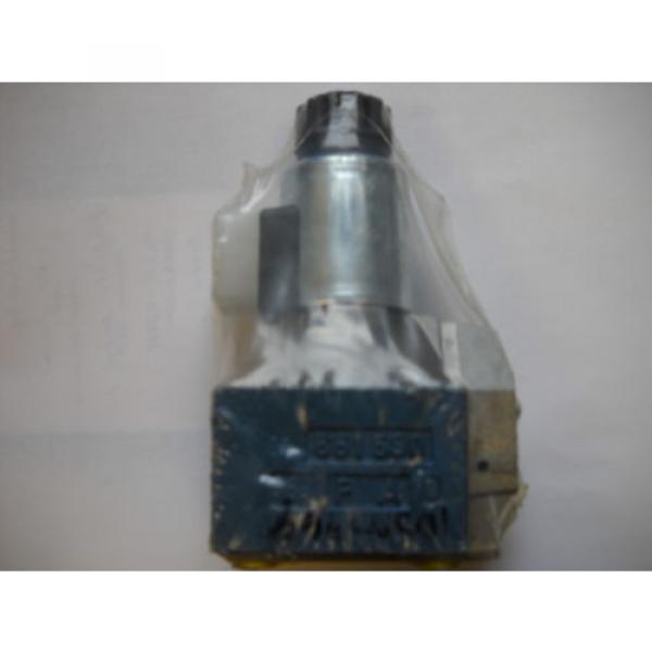 Rexroth M-3 Hydraulic Solenoid Valve #4 image