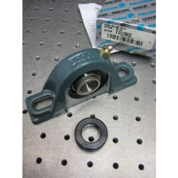 Dodge 24024CA/W33 Spherical roller bearing 4053124KH Pillow Block Bearing 131983 Eccentric Collar  Bearing SXV/SXR P2B-SXVB #1 image