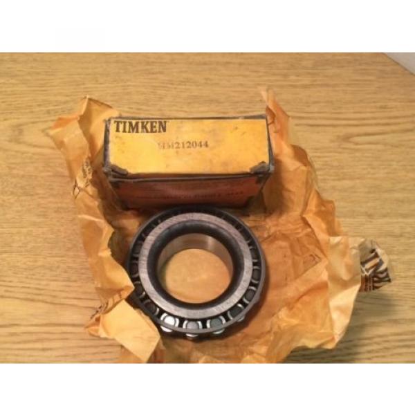 New  CR HM212044 212044 Tapered Roller Bearings #1 image