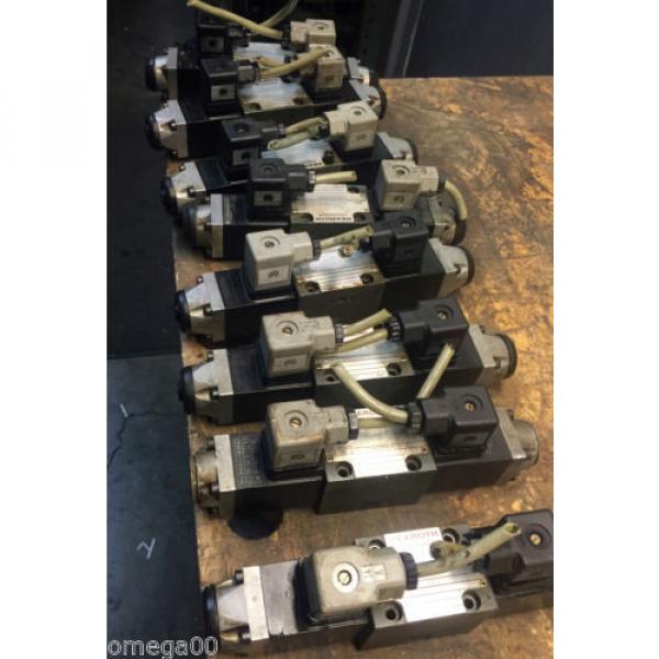 Rexroth / Okuma Hydraulic Valve, 4we6d51/ofag24nk4 , Used #1 image