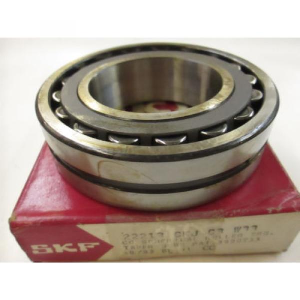 *NEW* 22213CKJC3W33  Spherical Roller Bearing Taper Bore #1 image