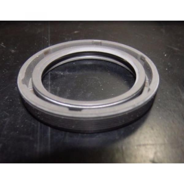 SKF Nitrile Oil Seal, QTY 1, 33mm x 45mm x 7mm, 563387, |6600eJO3 #2 image