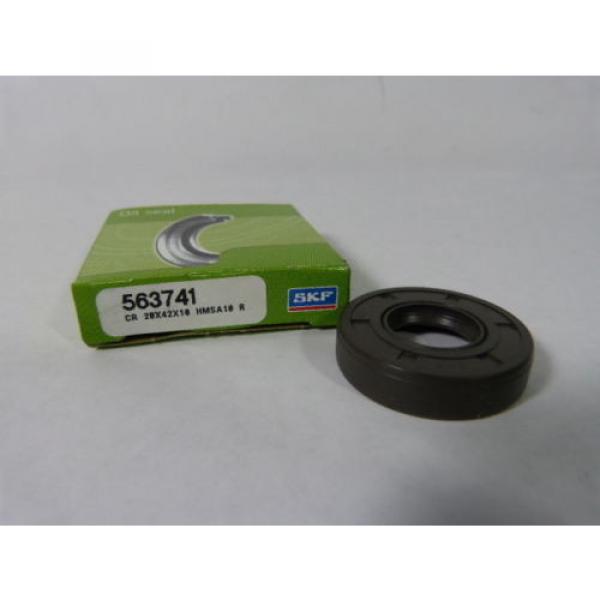 SKF 563741 Oil Seal 20X42X10 ! NEW ! #3 image