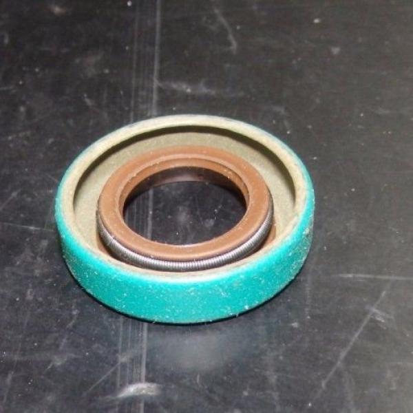 SKF Fluoro Rubber Oil Seal, QTY 1, .625&#034; x 1.124&#034; x .25&#034;, 6823 |4047eJN1 #1 image