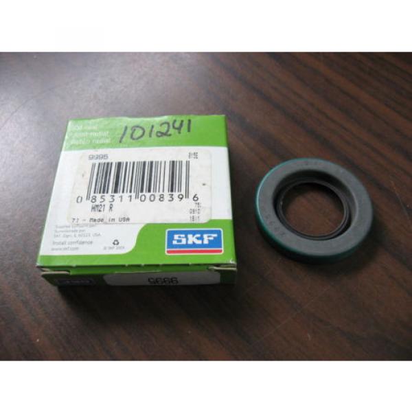 New SKF 9995 Oil Seal #1 image