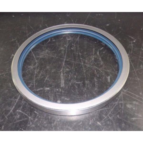 SKF Oil Seal, 185mm x 215mm x 16mm, QTY 1, 72832 CRSHA11 |6264eJP3 #2 image