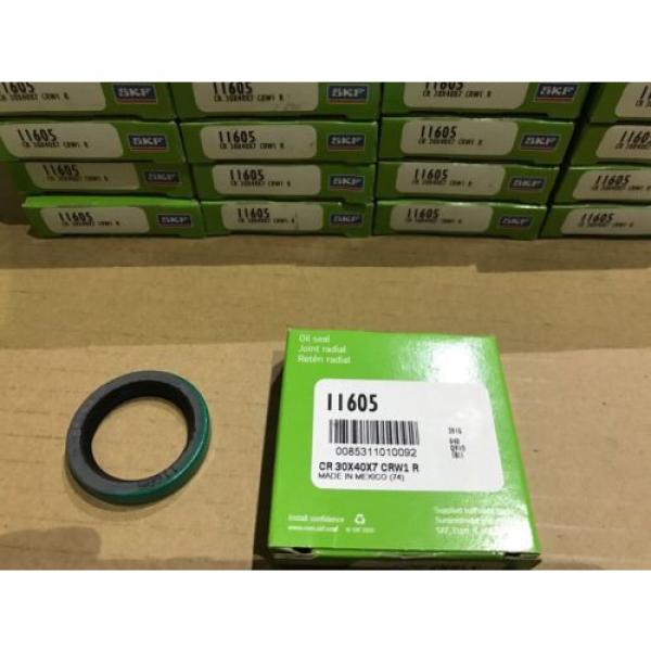 Lot of 44 SKF 11605 Oil Seal NEW #2 image