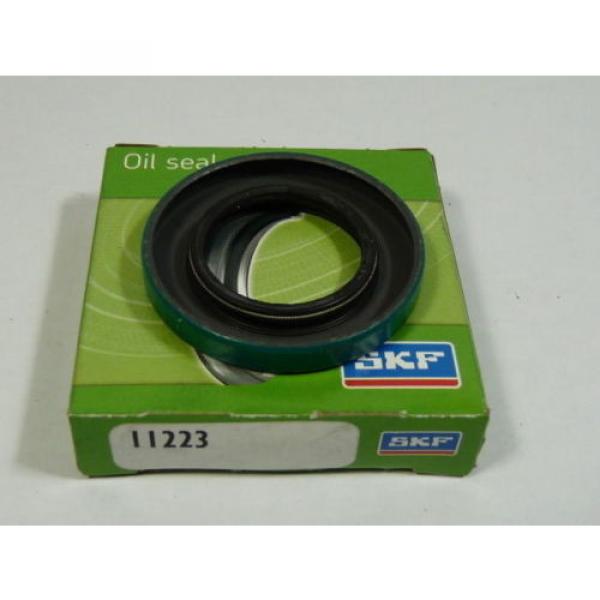 SKF 11223 Oil Seal 1.125x1.874x0.25in  NEW #2 image